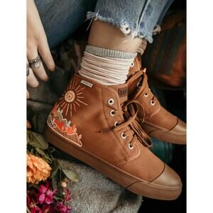 Bangs Sunrise Mountain High Top Embroidered Sneakers Size 6